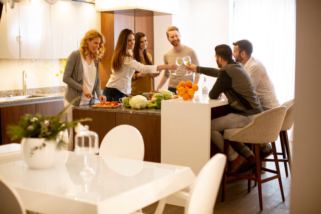 Living in Palo Alto, Brownsville: A Close-Knit Neighborhood with Family Appeal